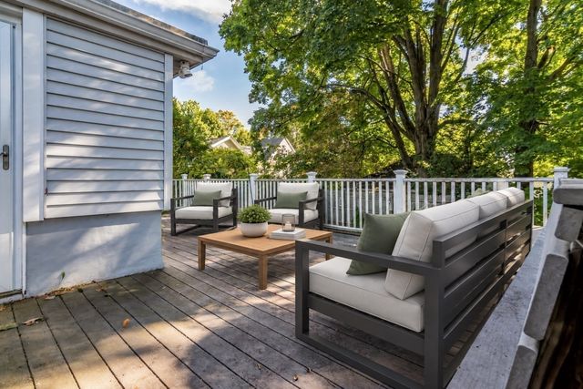 53 Westminster Ave, Haverhill, MA 01830