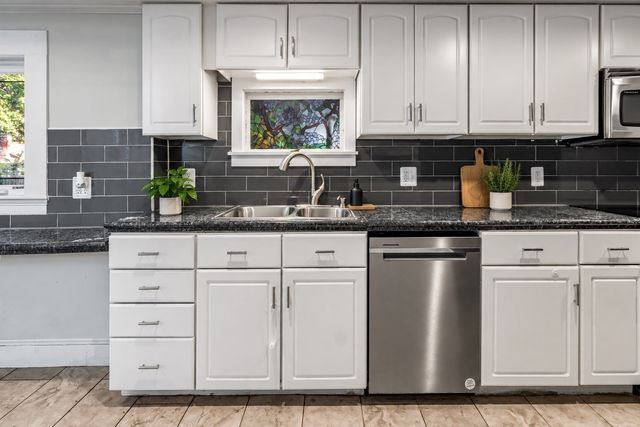 53 Westminster Ave, Haverhill, MA 01830