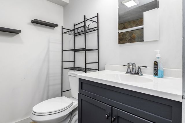 53 Westminster Ave, Haverhill, MA 01830