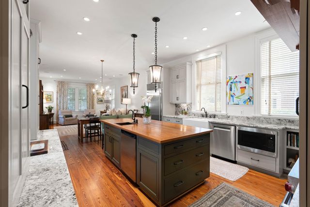 106 S Battery Street, Charleston, SC 29401