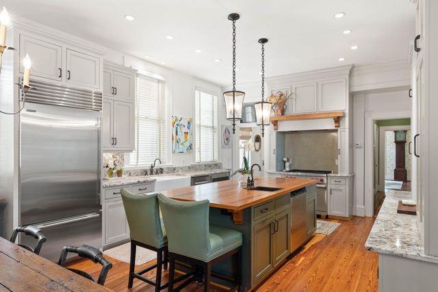 106 S Battery Street, Charleston, SC 29401