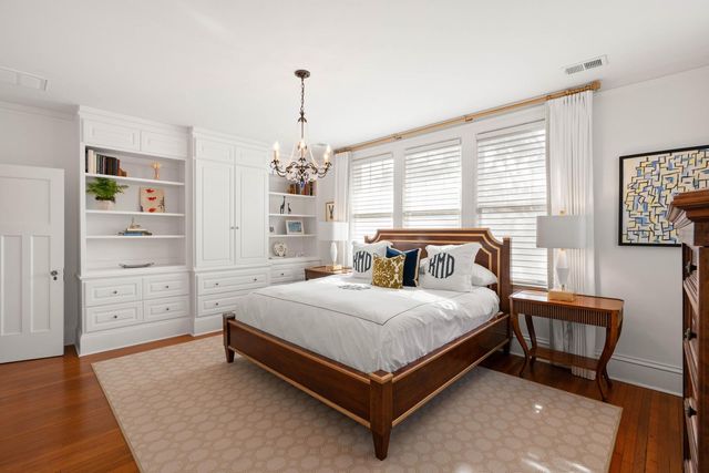 106 S Battery Street, Charleston, SC 29401