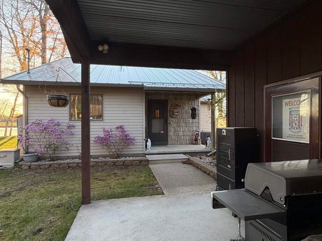 575 Rainbow Drive, East Tawas, MI 48730