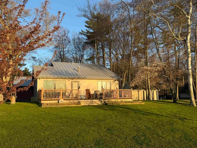 575 Rainbow Drive, East Tawas, MI 48730