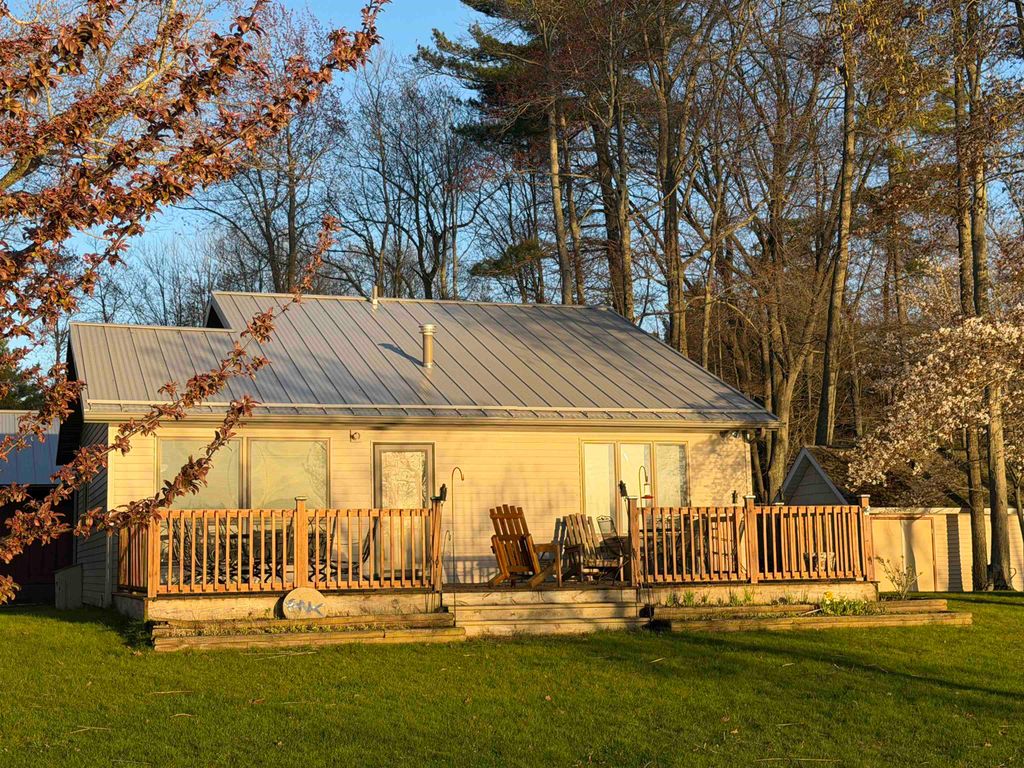 575 Rainbow Drive, East Tawas, MI 48730