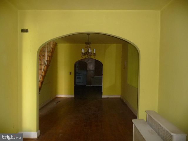 2239 PENROSE AVE, Baltimore, MD 21223