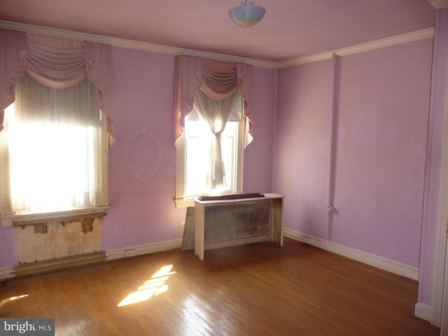 2239 PENROSE AVE, Baltimore, MD 21223