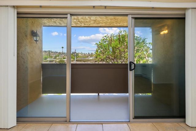 6911 Alvarado Rd 20, San Diego, CA 92120