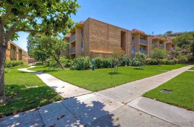 6911 Alvarado Rd 20, San Diego, CA 92120