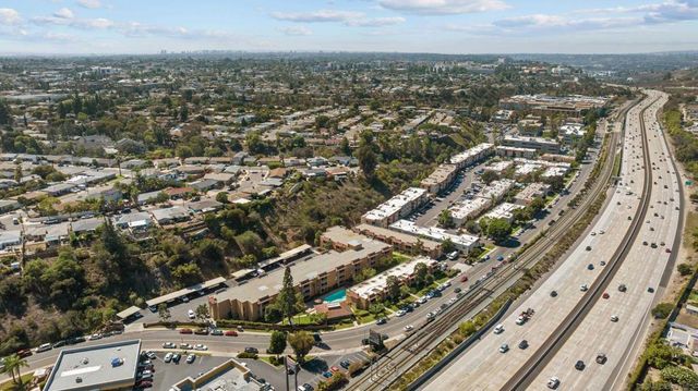 6911 Alvarado Rd 20, San Diego, CA 92120