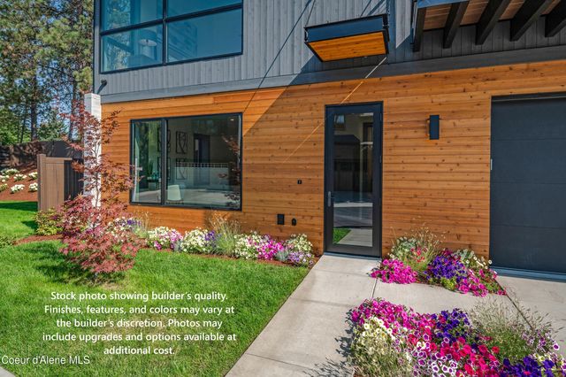 2165 W Bellerive Ln, Coeur D'alene, ID 83814