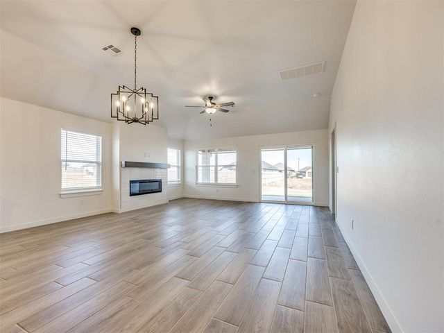 12009 NW 120th Street, Yukon, OK 73099