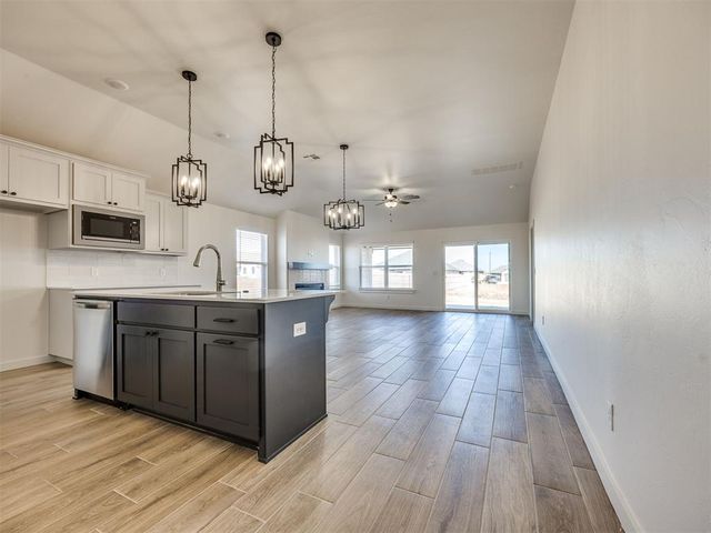 12009 NW 120th Street, Yukon, OK 73099