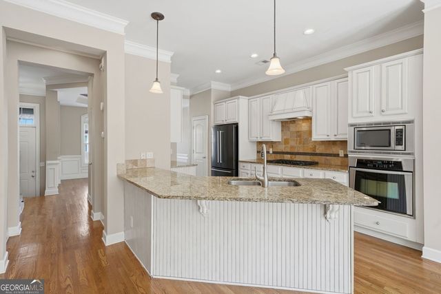 913 Telfair Close, Sandy Springs, GA 30350