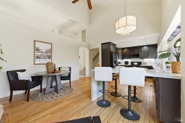 4102 Salmon Creek Ln, Napa, CA 94558