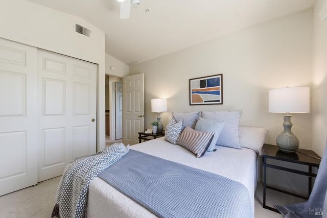 4102 Salmon Creek Ln, Napa, CA 94558