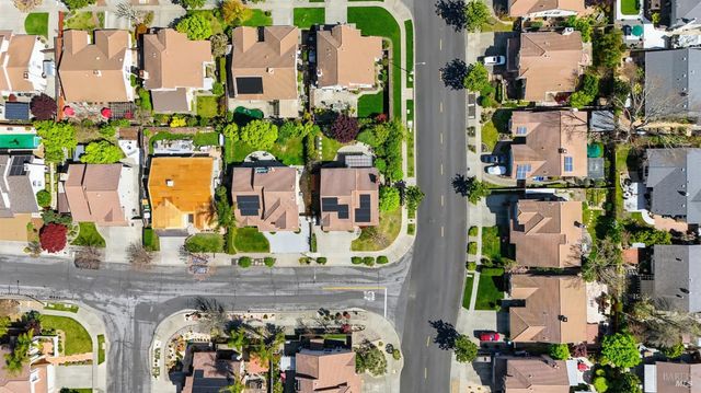 4102 Salmon Creek Ln, Napa, CA 94558