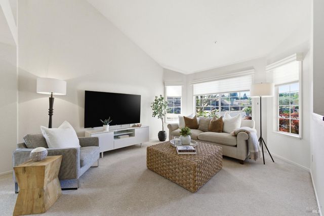 4102 Salmon Creek Ln, Napa, CA 94558