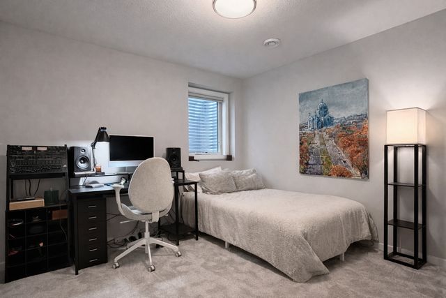 16102 Duvane Way, Lakeville, MN 55044