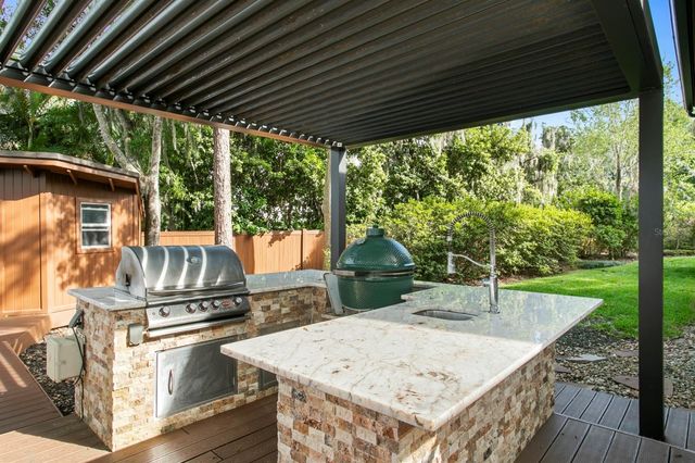 8817 ROBERTS ROAD, Odessa, FL 33556