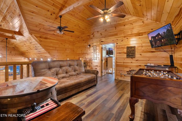 304 City View Way, Pigeon Forge, TN 37863