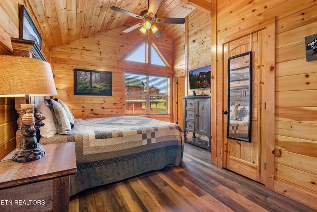 304 City View Way, Pigeon Forge, TN 37863