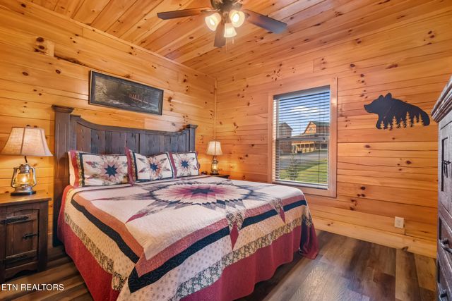 304 City View Way, Pigeon Forge, TN 37863