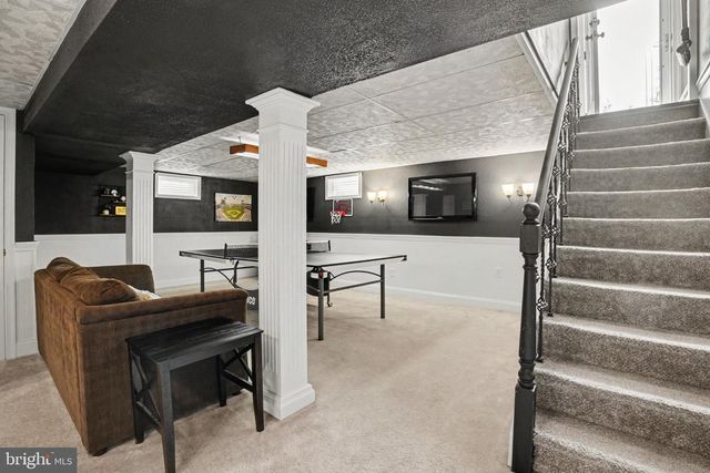 2206 GRAHAM DR, Wilmington, DE 19808
