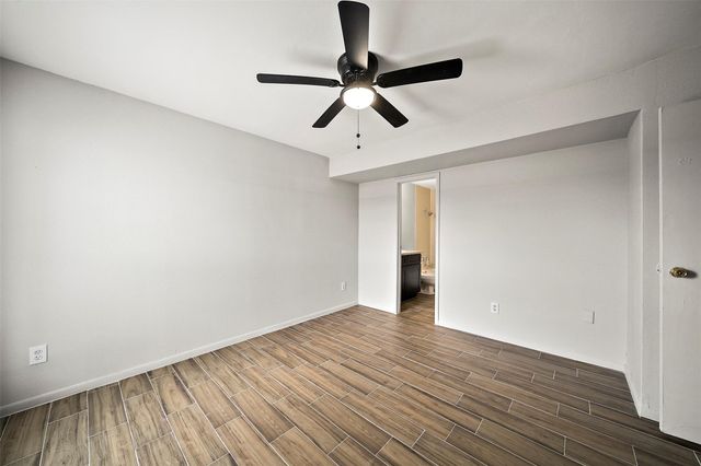 10001 Westpark Drive 75, Houston, TX 77042