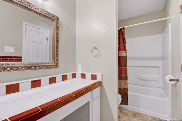 3243 Nacogdoches Rd Apt 412, San Antonio, TX 78217