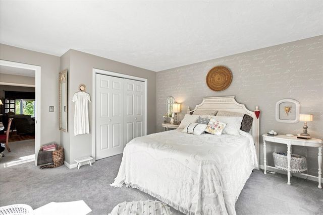 6 Aspen Rd 6, Bourne, MA 02532