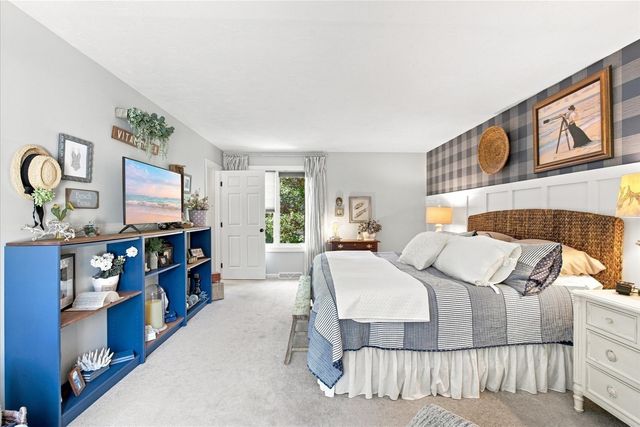 6 Aspen Rd 6, Bourne, MA 02532