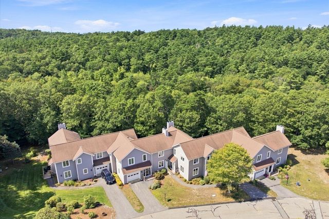 6 Aspen Rd 6, Bourne, MA 02532