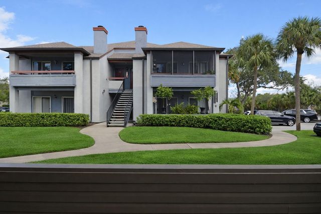 10263 GANDY BOULEVARD N 305, St Petersburg, FL 33702