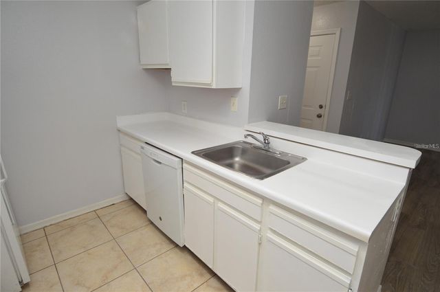 10263 GANDY BOULEVARD N 305, St Petersburg, FL 33702