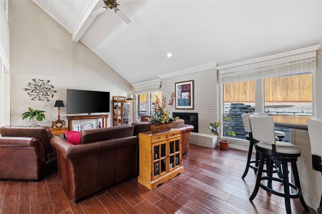 11305 Cedar Hollow Road, Oklahoma City, OK 73162