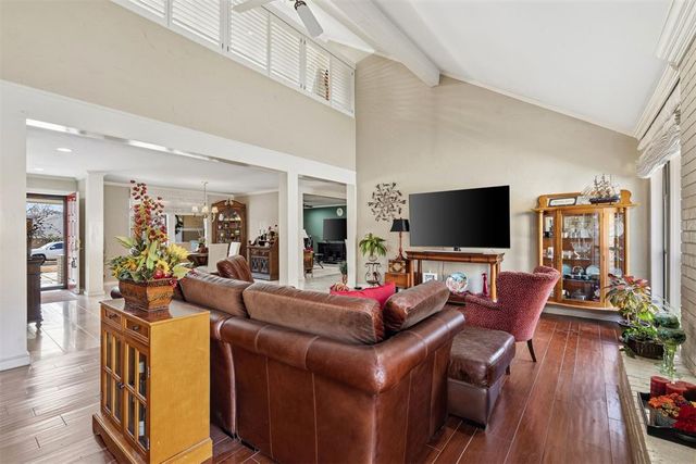 11305 Cedar Hollow Road, Oklahoma City, OK 73162