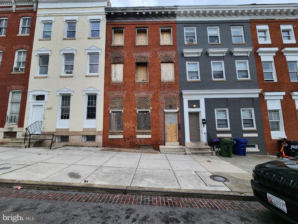1025 N CAROLINE STREET, Baltimore, MD 21205