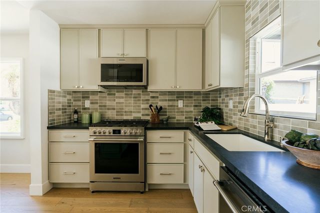 5837 E Gossamer Street, Long Beach, CA 90808