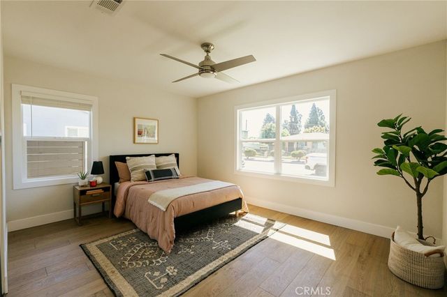 5837 E Gossamer Street, Long Beach, CA 90808