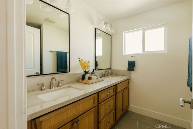 5837 E Gossamer Street, Long Beach, CA 90808