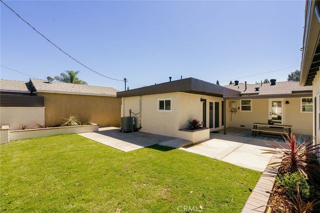 5837 E Gossamer Street, Long Beach, CA 90808