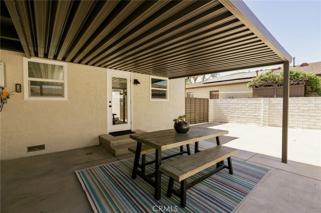 5837 E Gossamer Street, Long Beach, CA 90808