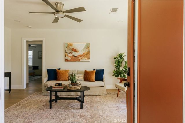 5837 E Gossamer Street, Long Beach, CA 90808
