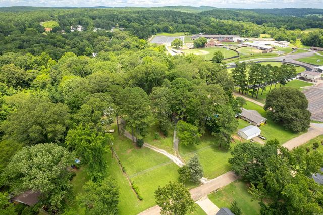 250 Mission Drive, Malvern, AR 72104