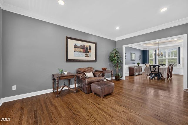 305 Powers Ferry Road, Cary, NC 27519