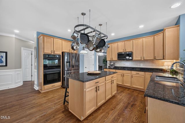 305 Powers Ferry Road, Cary, NC 27519