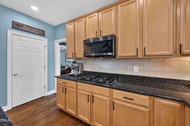 305 Powers Ferry Road, Cary, NC 27519