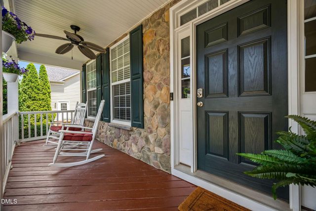 305 Powers Ferry Road, Cary, NC 27519