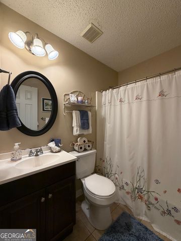 104 Laurel Lane, Kingsland, GA 31548